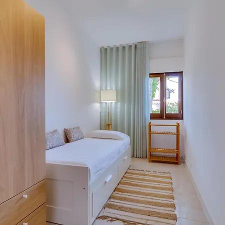 Montemar With Pool And Garden Vilamoura