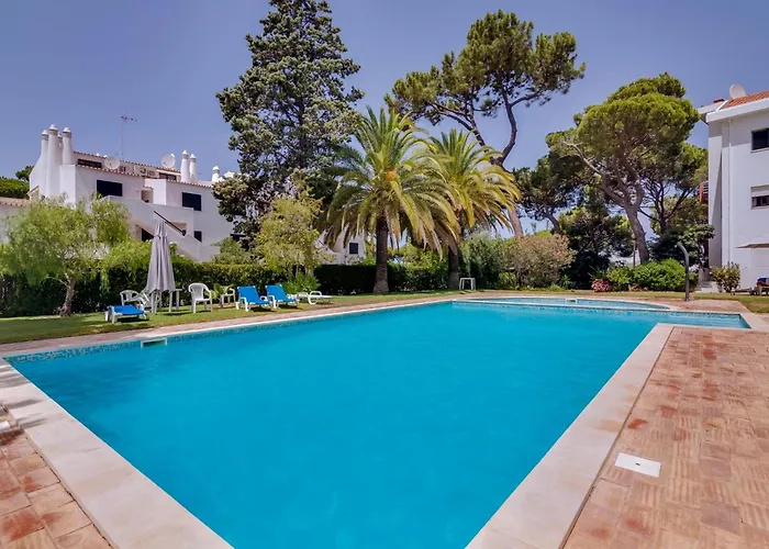 公寓 Al - Montemar *