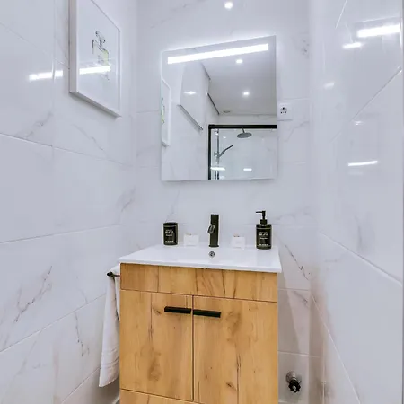 Al - Montemar Apartmán *