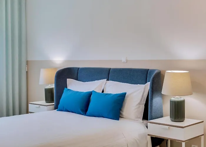 Апартаменты Al - Montemar *