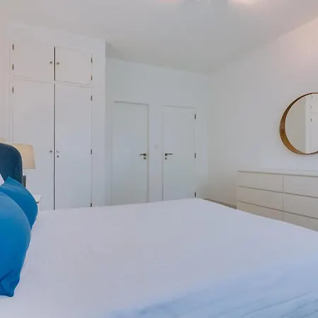 アパート Montemar With Pool And Garden